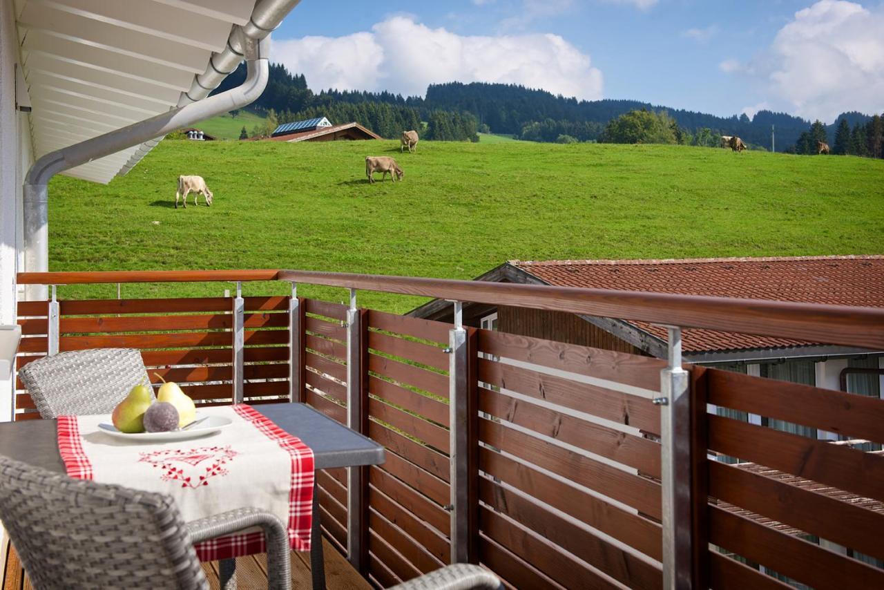 5 Sterne Ferienwohnung Hochgratblick Mit Schwimmbad Und Sauna Oberstaufen Exterior photo